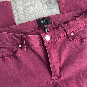 Celebrity Pink jeans, midrise skinny, stretch size 7 or 28